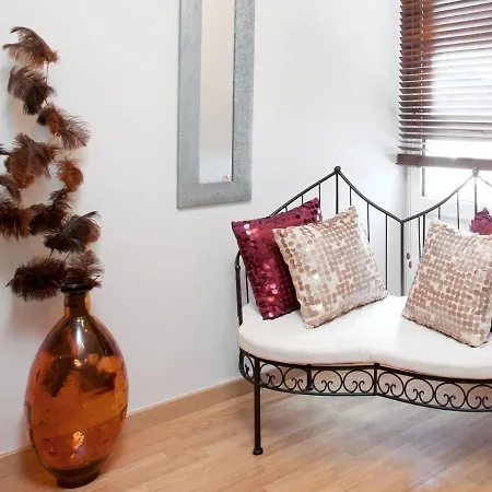 Apartment Amazing Central Apart 3 Bedroom Deluxe *